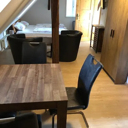 Untere Muehle 게스트하우스 Burghaun